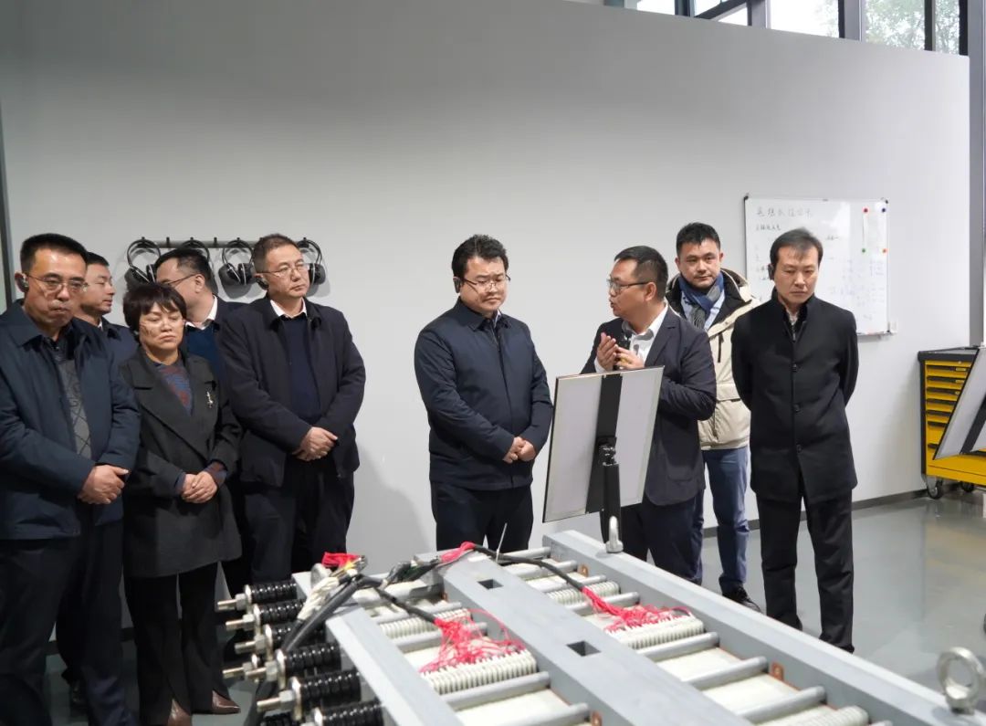 慶陽市委常委、西峰區委書記孔衛濤一行考察寰泰儲能