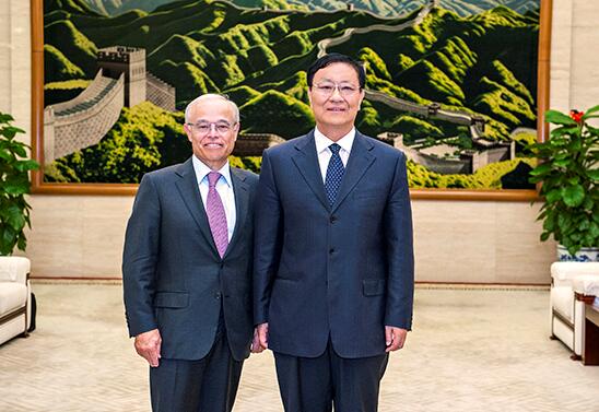 陳進行會見諾文基基金公司監事會主席卡洛斯·皮曼托