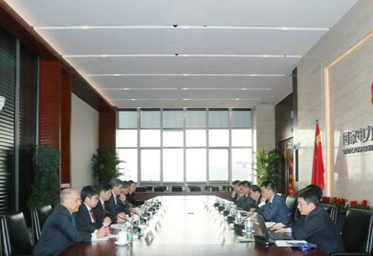 孟振平會見桑坦德集團首席執行官