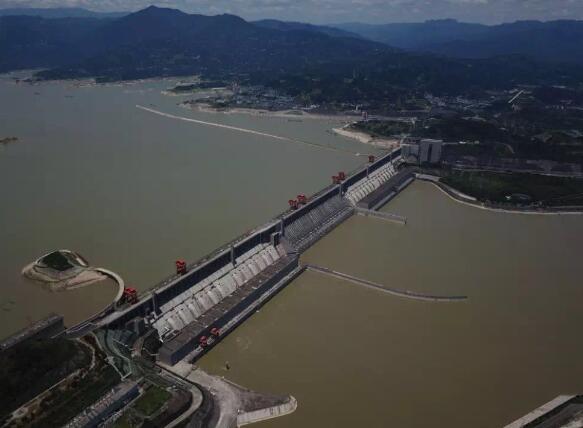 “三峽大壩變形”謠言為何站不住腳？“彈性變形”又是什么？